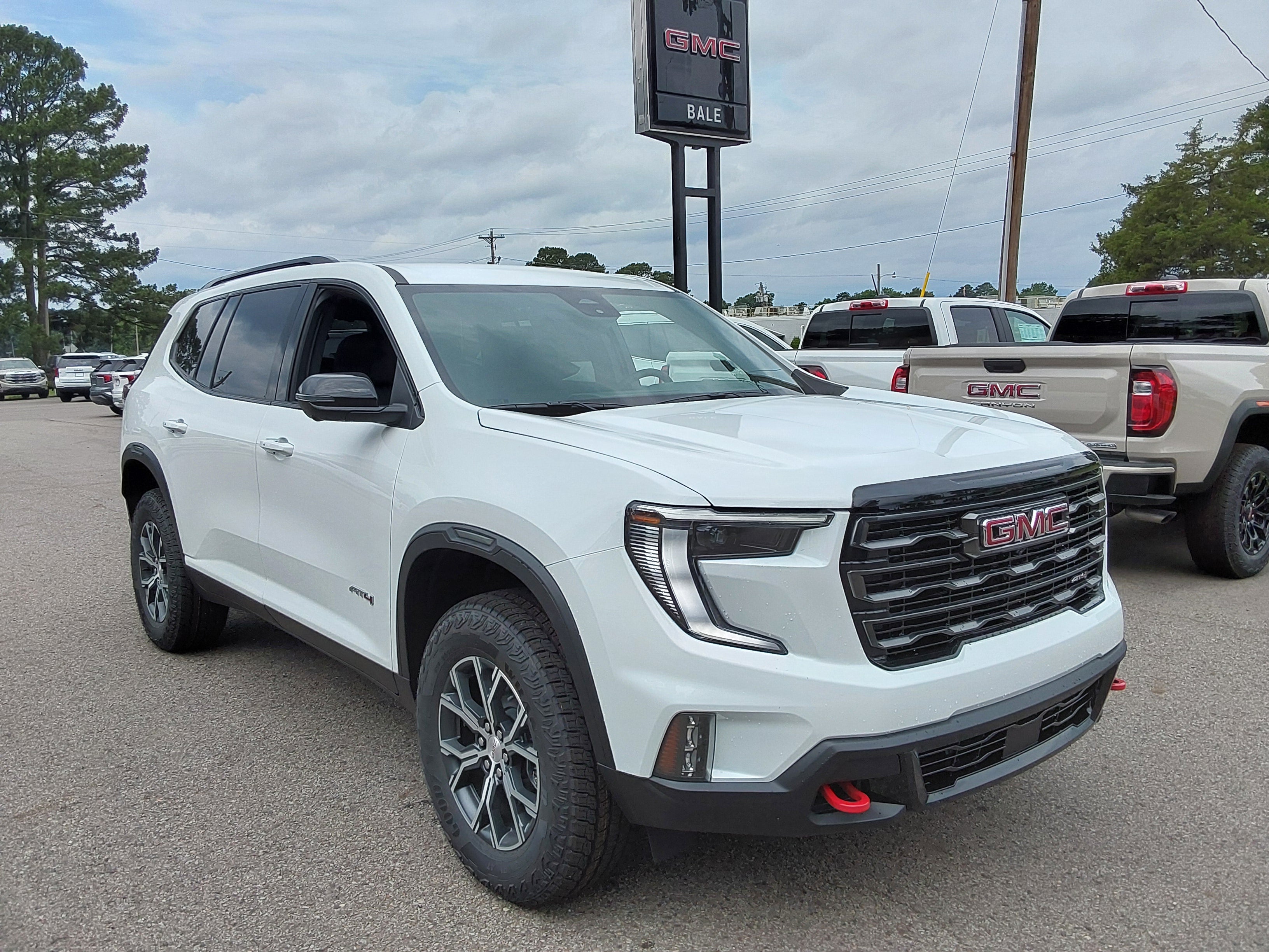2026 GMC Acadia AT4