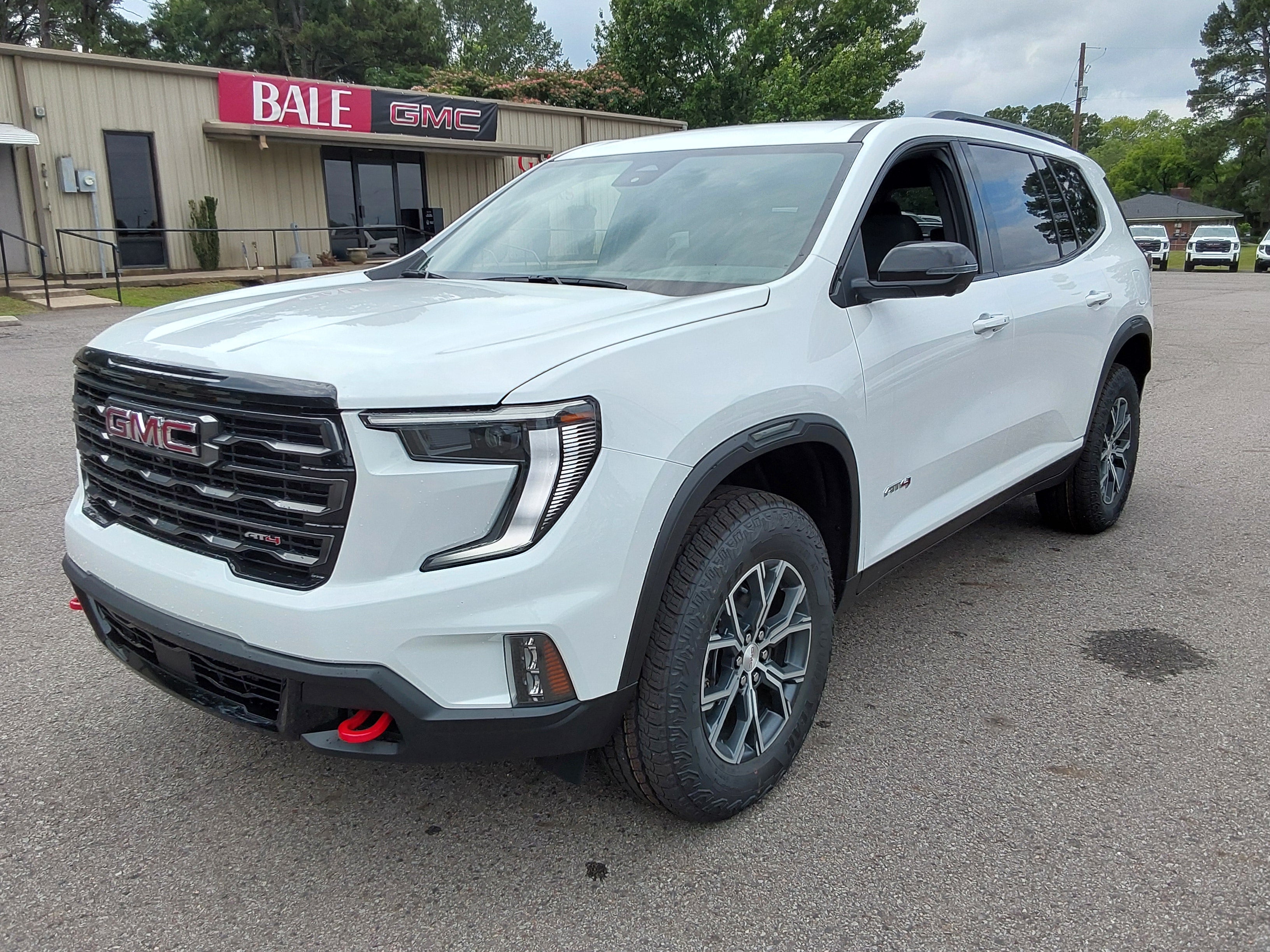 2026 GMC Acadia AT4