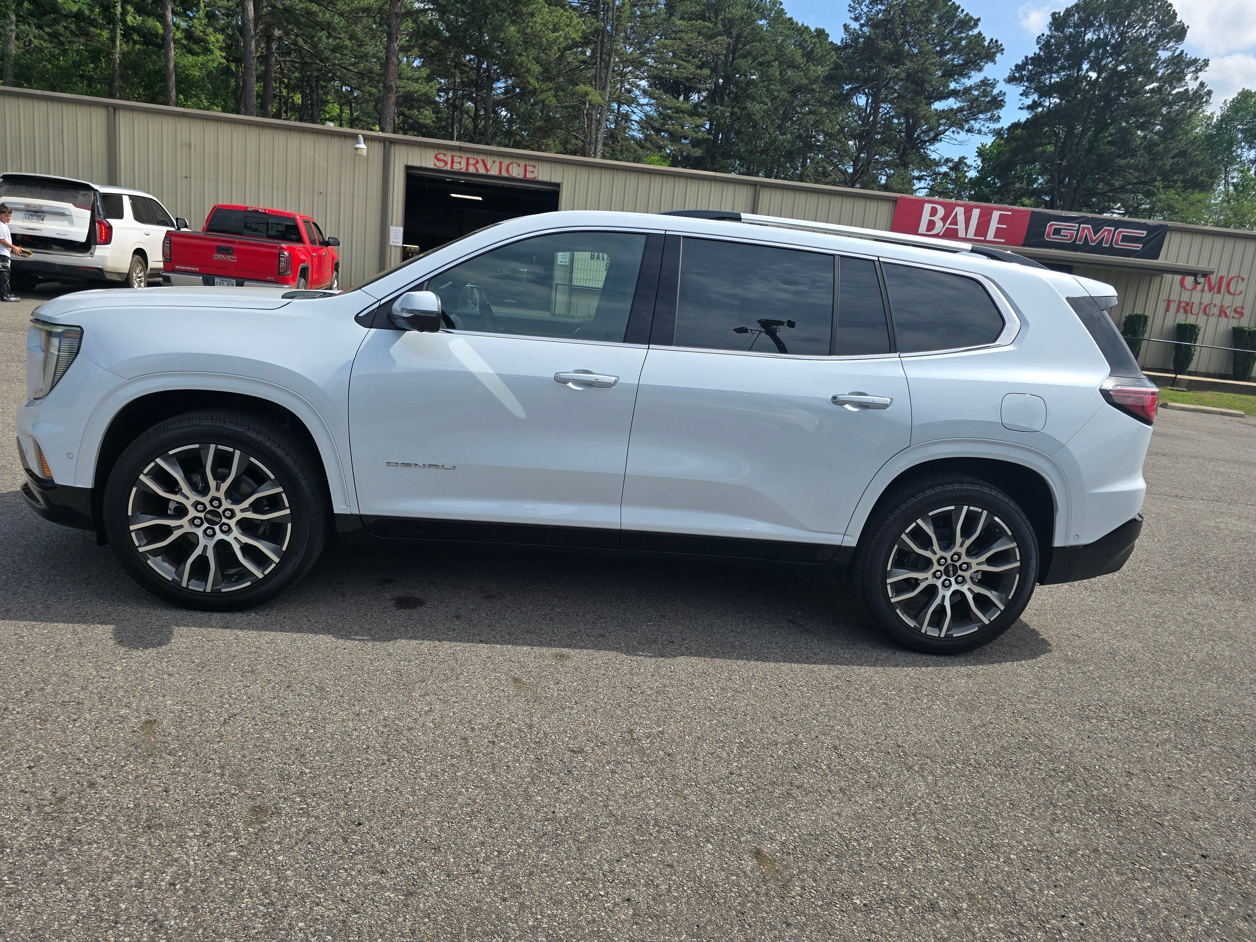 2026 GMC Acadia Denali Ultimate