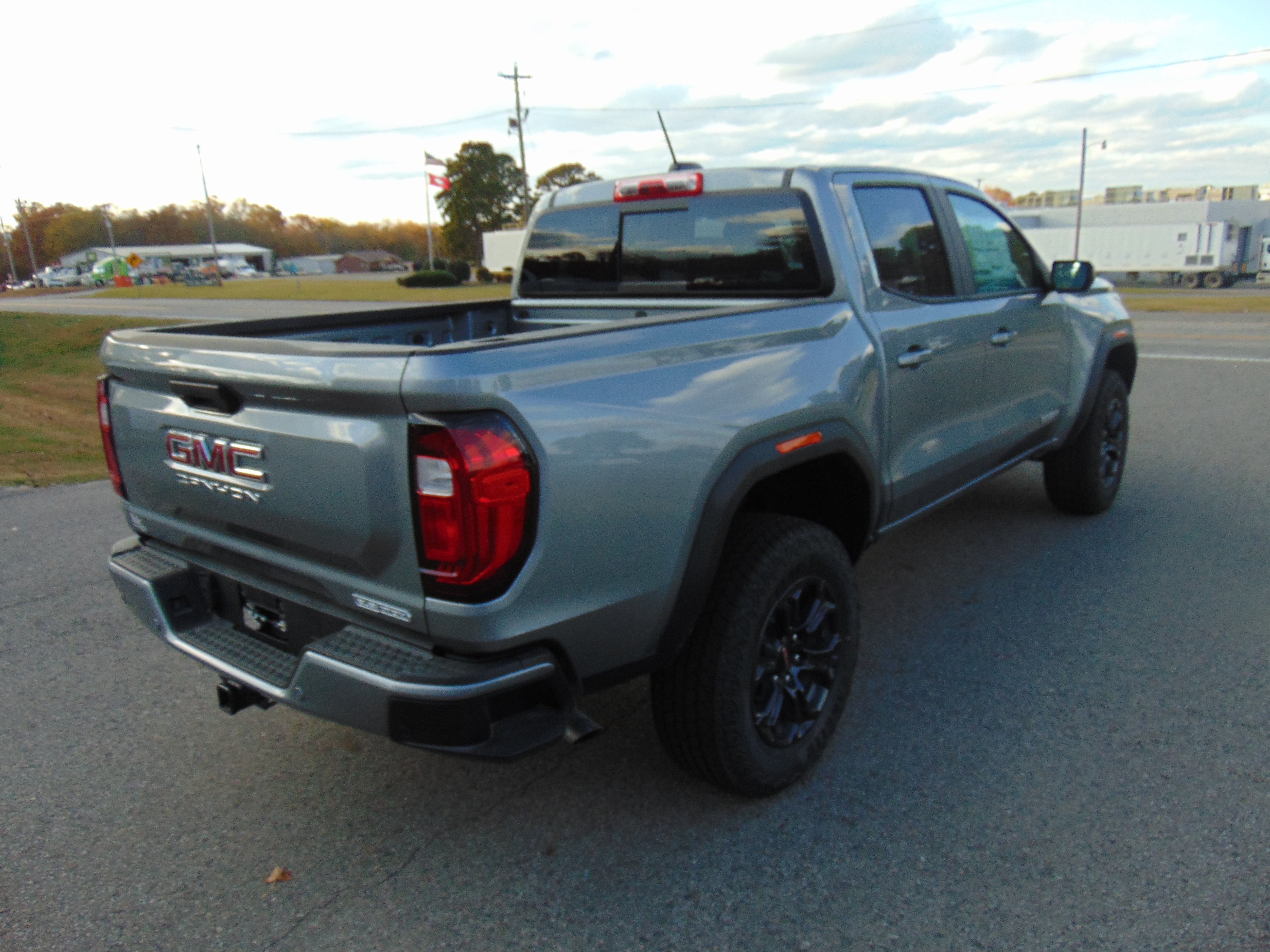 2025 GMC Canyon Elevation