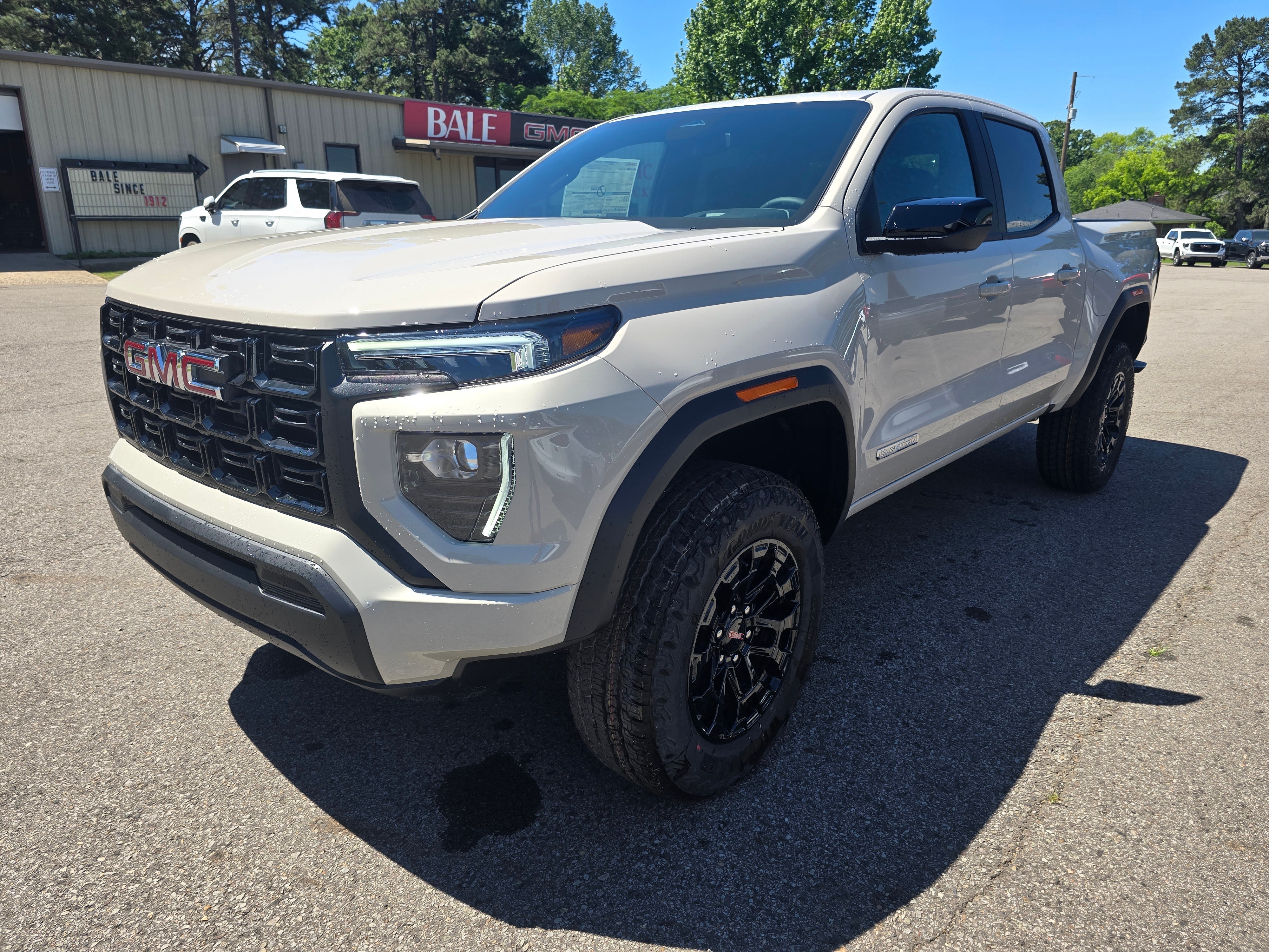 2026 GMC Canyon Elevation