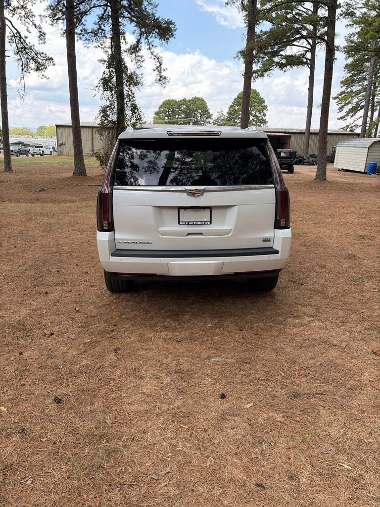 2020 Cadillac Escalade Platinum