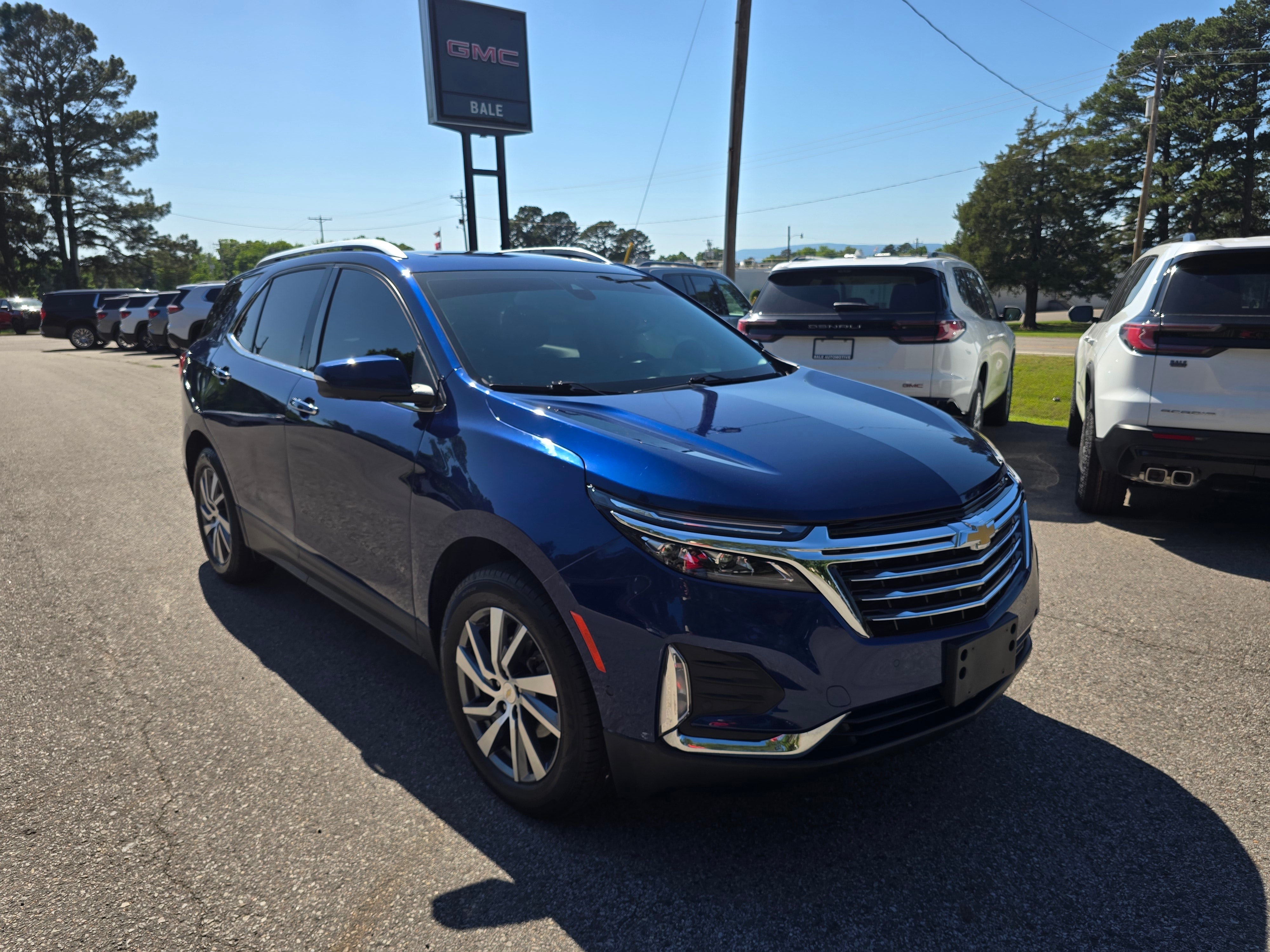 2022 Chevrolet Equinox AWD Premier 1.5T's photo