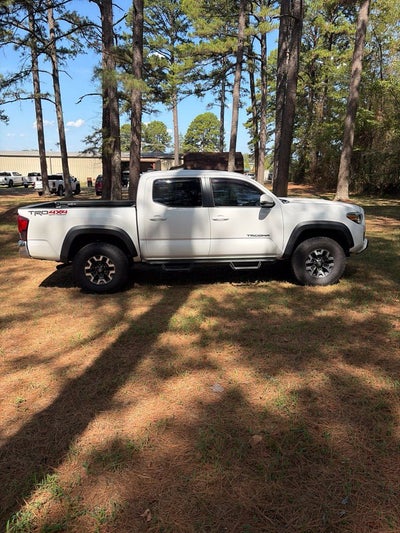 2018 Toyota Tacoma SR