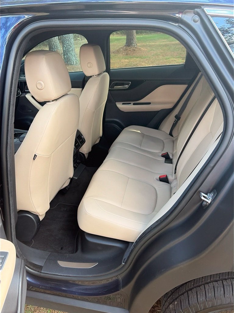 2019 Jaguar F-PACE 25t Premium