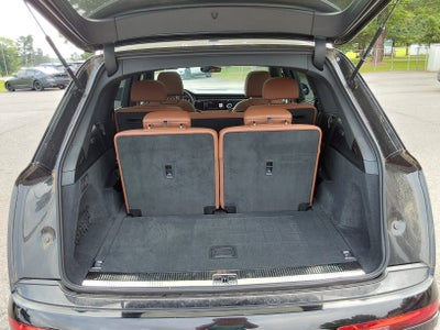 2022 Audi Q7 Premium Plus